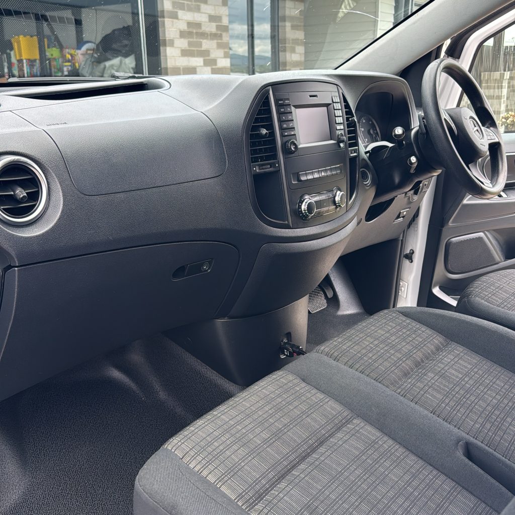 Mercedes interior detailing