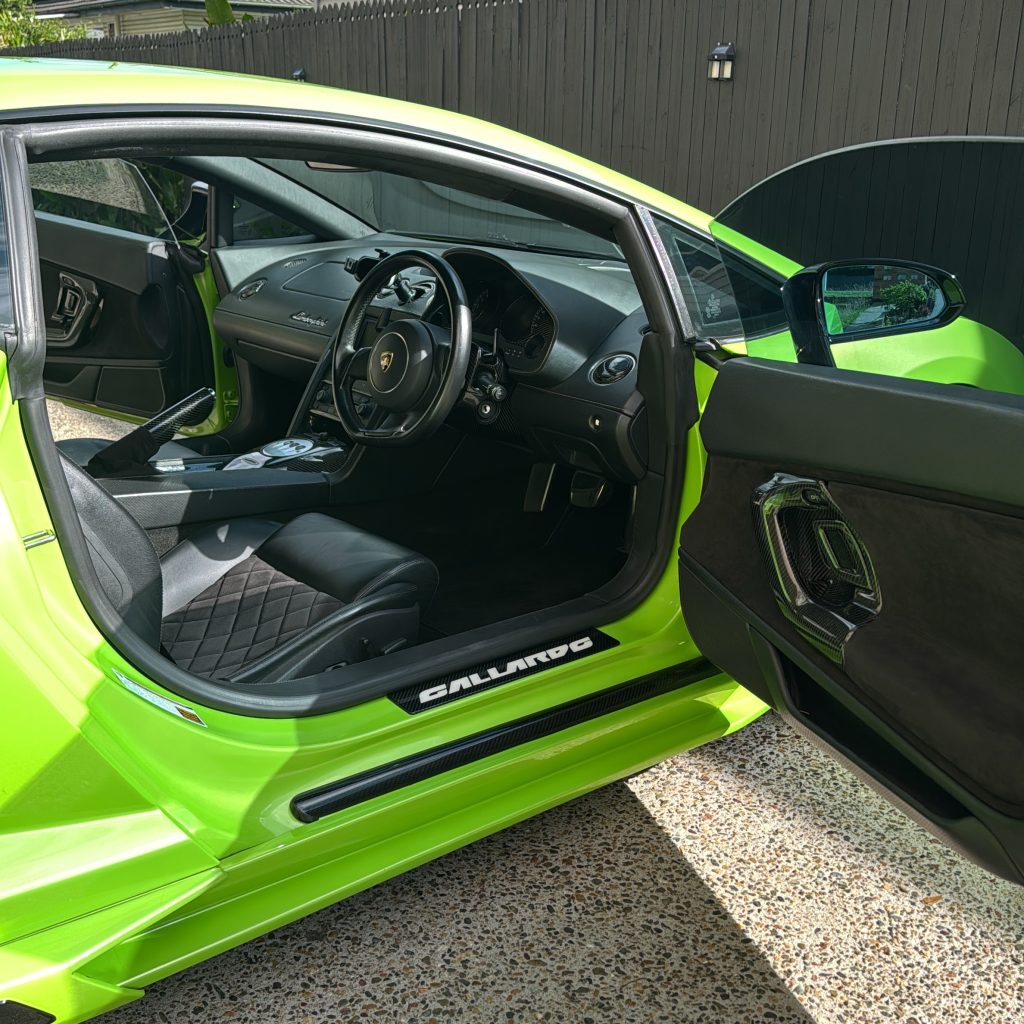 car detailing hope island